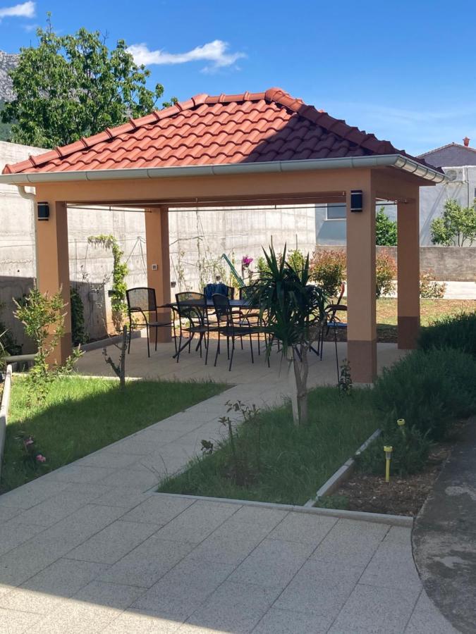 Apartment Vedran Kaštela Eksteriør bilde