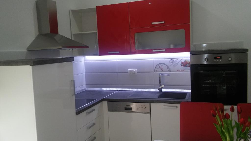 Apartment Vedran Kaštela Eksteriør bilde