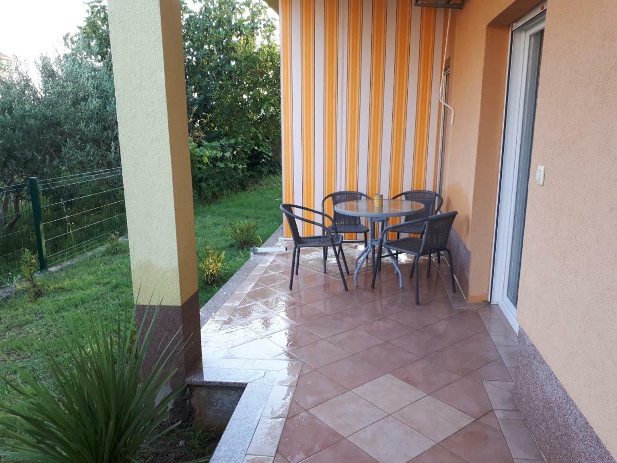 Apartment Vedran Kaštela Eksteriør bilde